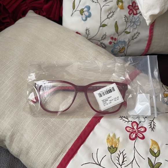 Kate spade Joyanne 52MM Readers new without case - Picture 8 of 8